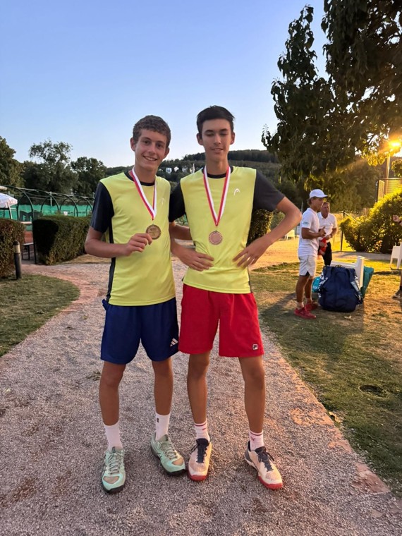 Yonatan and Enzo – 3rd place in U16 doubles at the Regional Championships